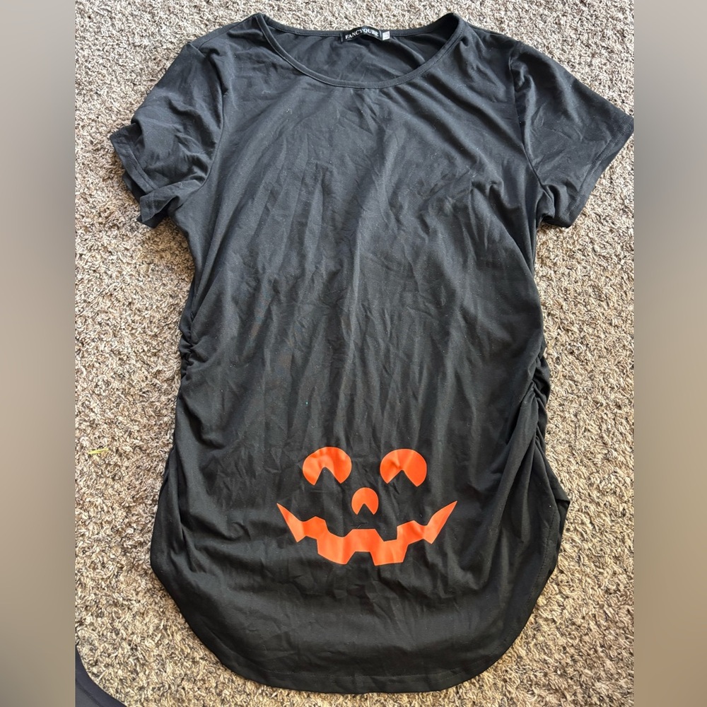 Black Halloween Maternity T-Shirt with Orange Pumpkin Face